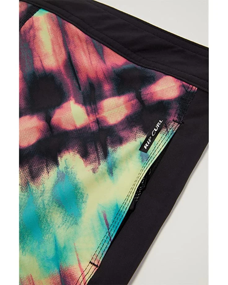 Rip Curl Kids Swimwear Mirage Shockwave (Big Kids) 2 Rip Curl Kids Swimwear Mirage Shockwave (Big Kids) - Image 2